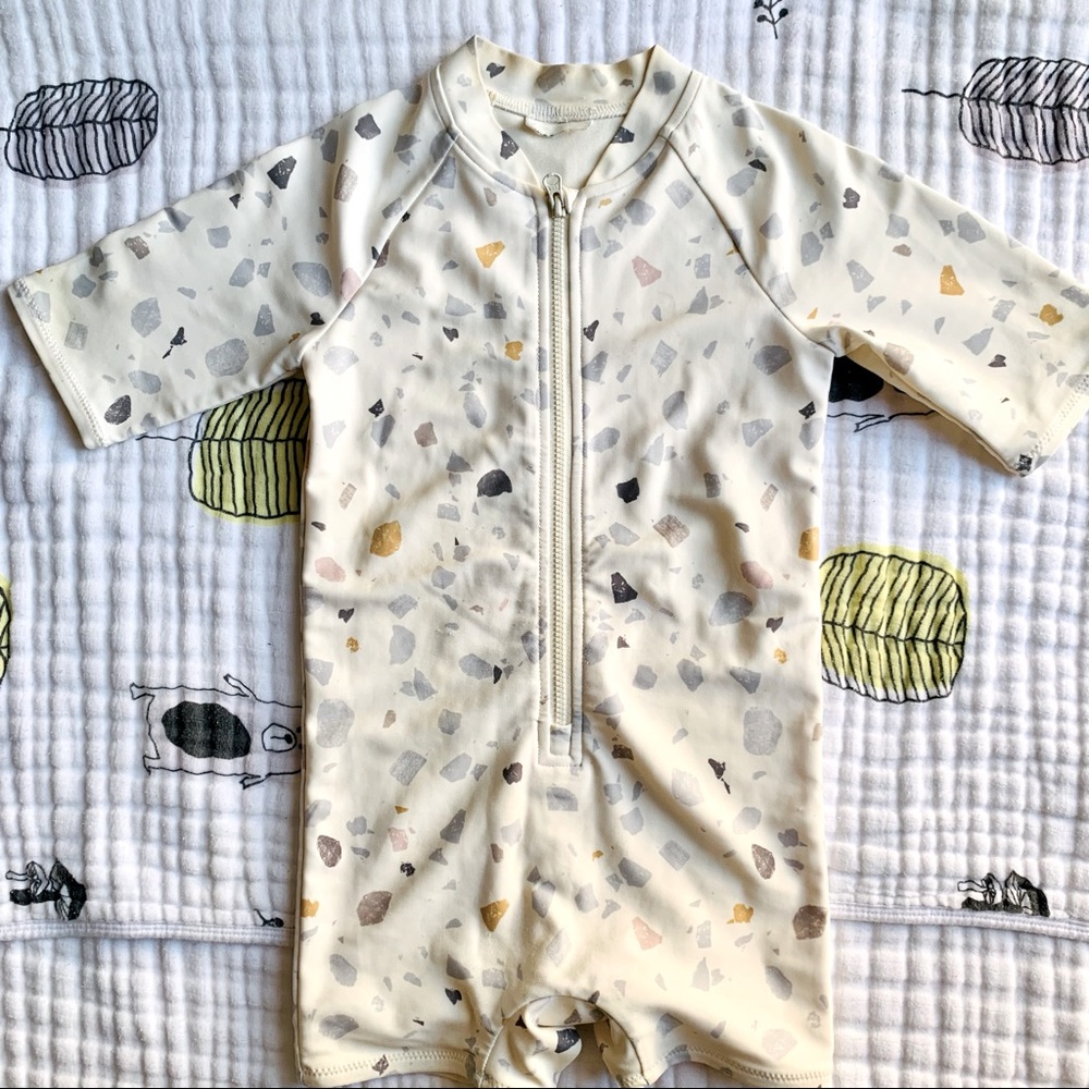 Toddler swimsuit one piece rashguard